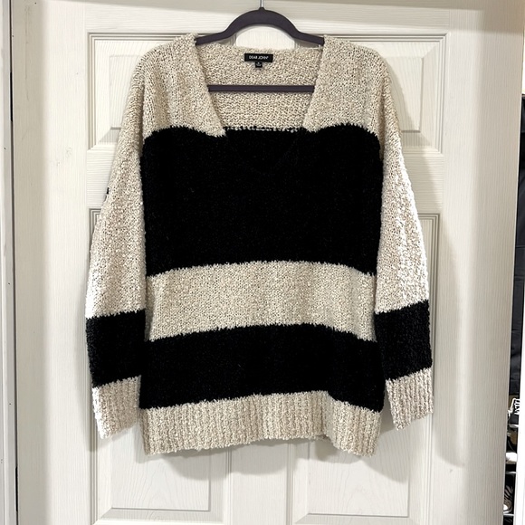 Dear John Sweaters - Dear John size Medium sweater. Worn one time. Super cute!